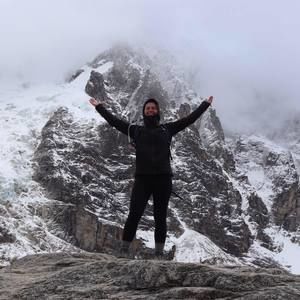 Meet your Posher, Maia